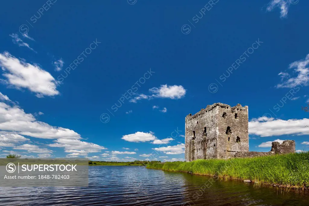 Ruins of Threave Castle on the River Dee