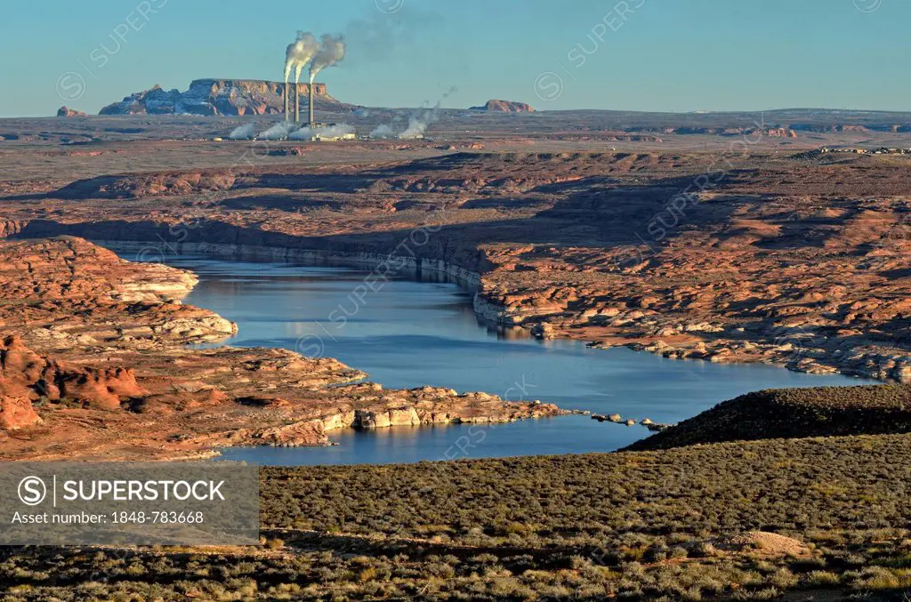 View over Lake Powell towards a coal power plant, Navajo Generating Station