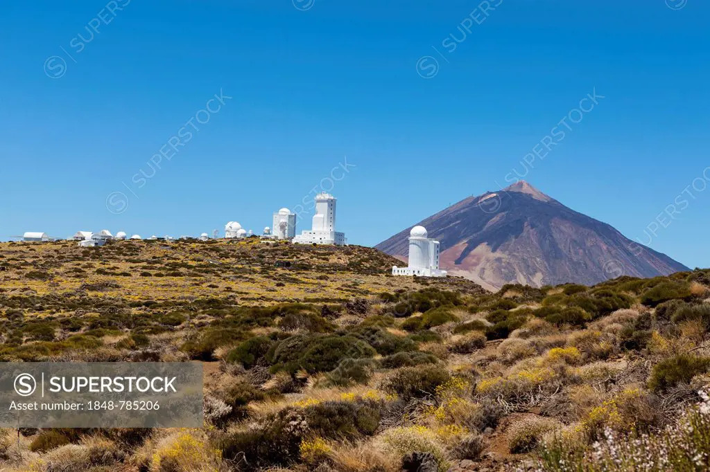Observatorio del Teide, observatory in the Teide National Park, UNESCO World Heritage Site, Mount Teide volcano at back