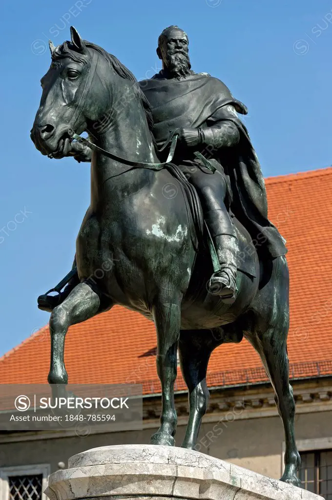 Bronze equestrian statue of Prince Regent Luitpolt by Adolf von Hildebrand and Theodor Georgii, Bavarian National Museum, Bayerisches Nationalmuseum