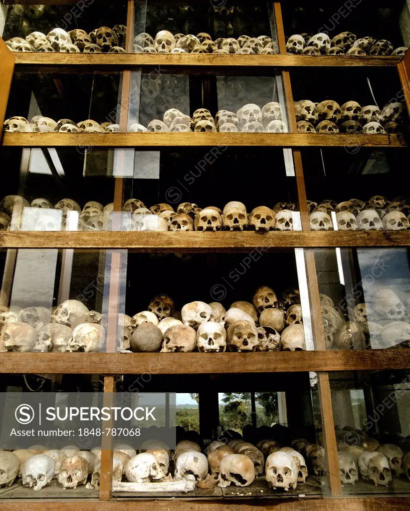 Choeung Ek, Killing Fields, pagoda for the 17000 victims of the Pol Pot regime, skulls