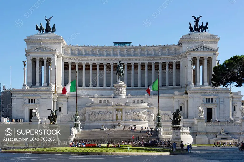National Memorial to King Vittorio Emanuele II, the so-called Vittoriano in Piazza Venezia