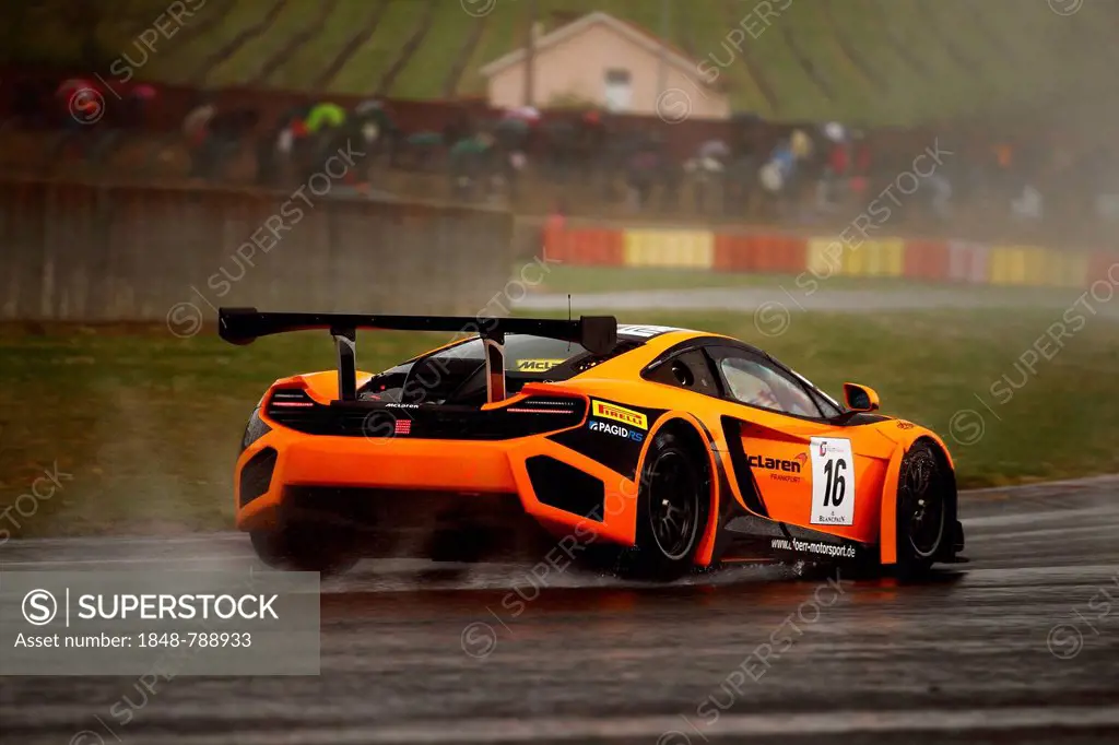 McLaren MP4 12C GT3 racing at the FIA GT