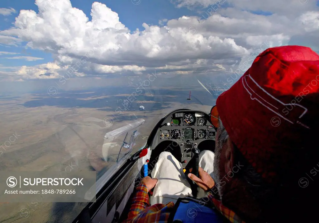 Cockpit, glider over the Karoo Desert, Gariep, Gariep Dam