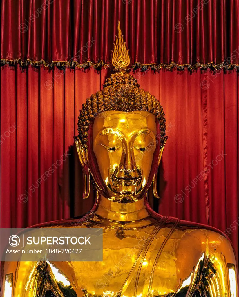 Golden Buddha, Phra Puttha Maha Suwan Patimakon in Wat Traimit Temple