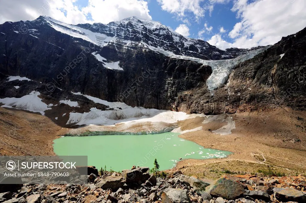 Emerald-green glacial lake with Angel Glacier and Mount Edith Cavell