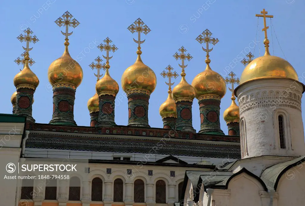 Dome on the Church of the Deposition of the Robe in the Kremlin