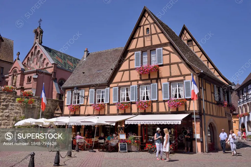 Half-timbered house in Eguisheim, named favorite village of the French in 2013, Le Village Préféré
