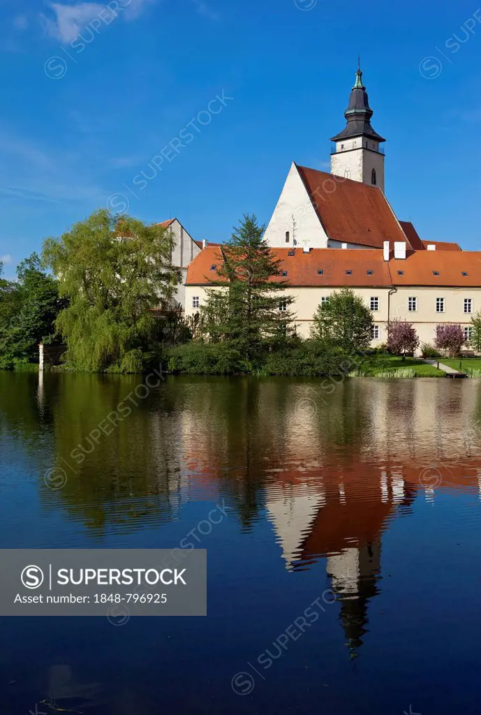 Reflected church, Telc, Moravia, Czech Republic, Europe