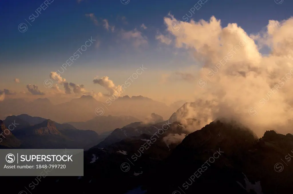 Mountain panorama in the evening light with clouds in the sky, Warth, Vorarlberg, Austria, Europe