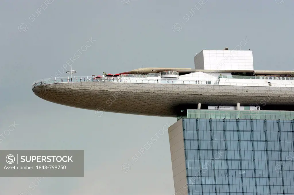 Protruding roof garden, Skypark, Marina Bay Sands Hotel, modern architecture, Marina Bay, Central Area, Central Business District, Singapore, Asia