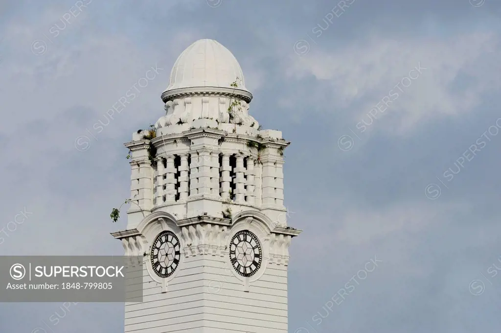 White clock tower, Victoria Theatre and Concert Hall, Central Area, Central Business District, Singapore, Asia