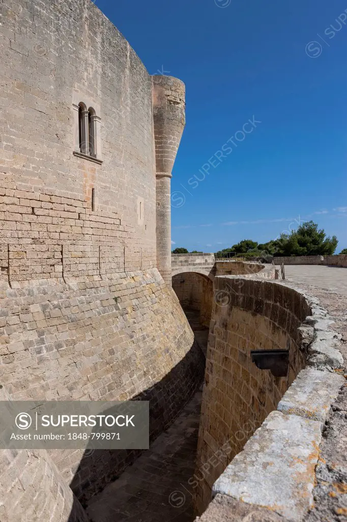Bellver Castle, 13th century, Palma de Majorca, Majorca, Balearic Islands, Spain, Europe