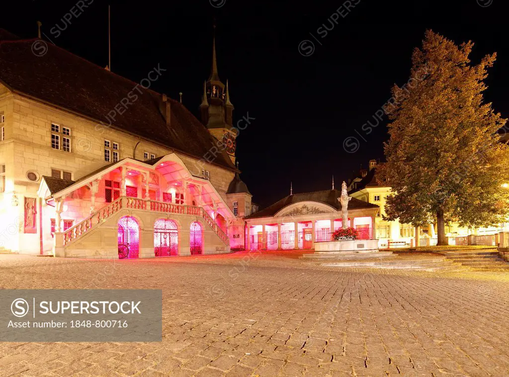 Town hall on the Place dell'Hotel de Ville square at night, Fribourg, Suisse Romande, French Switzerland, Europe