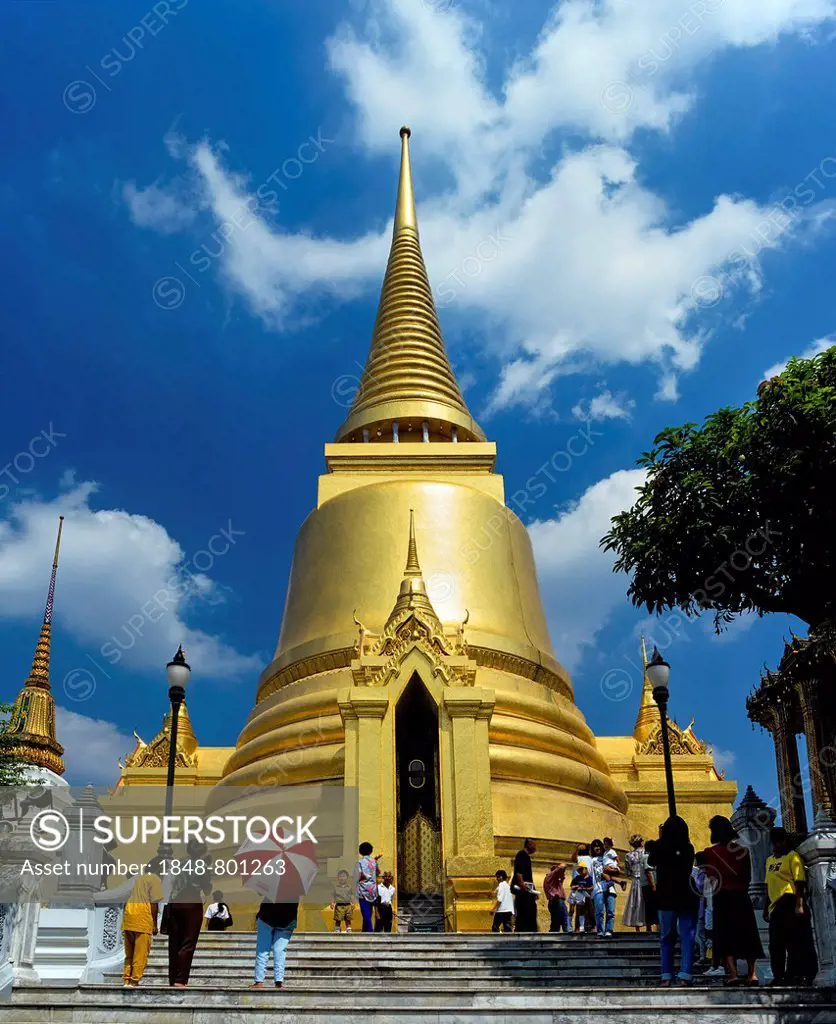 Wat Phra Kaeo Temple, Royal Palace, Phra Si Rattana Chedi, Bangkok, Central Thailand, Thailand