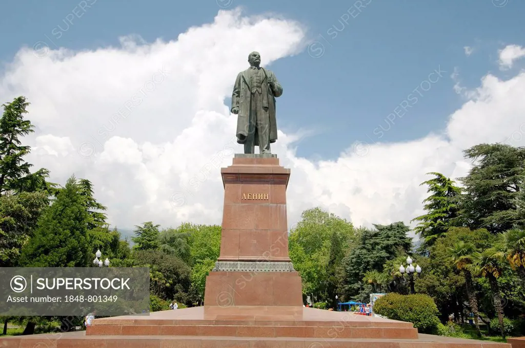 Lenin monument, Yalta, Crimea, Ukraine