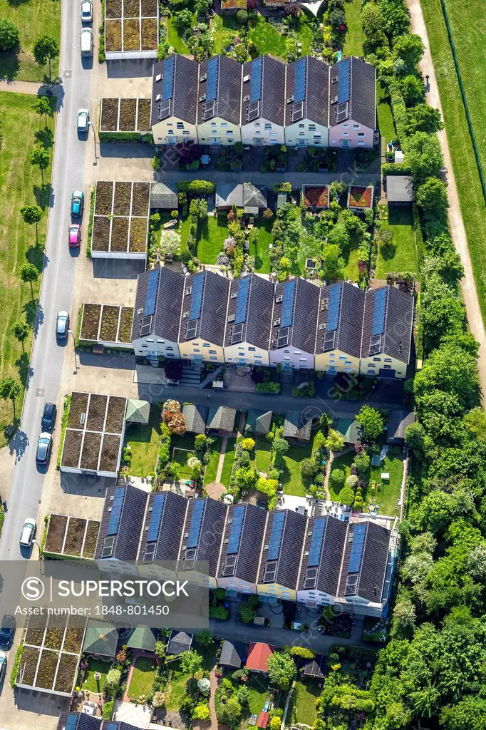 Aerial photo, Sonnenhof solar settlement, photovoltaic systems, Gelsenkirchen-Mitte, Gelsenkirchen, North Rhine-Westphalia, Germany