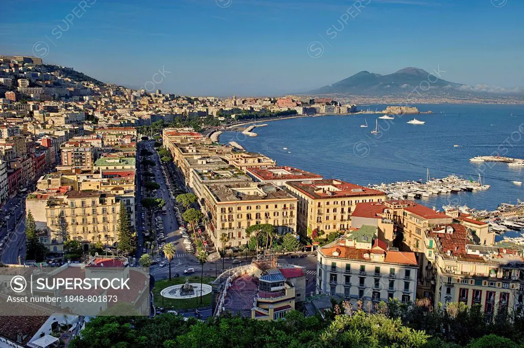 Bay of Pozzuoli, Mt Vesuvius at back, Naples, Campania, Italy