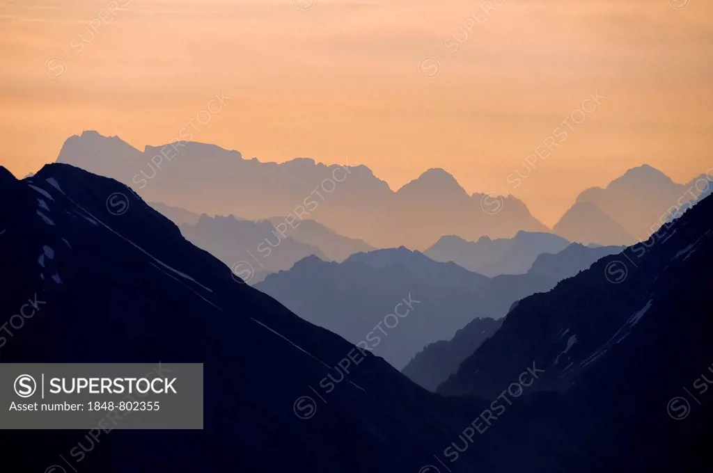 Panoramic view of the mountains at sunrise, Lech valley, Kaisers, Reutte District, Tyrol, Austria