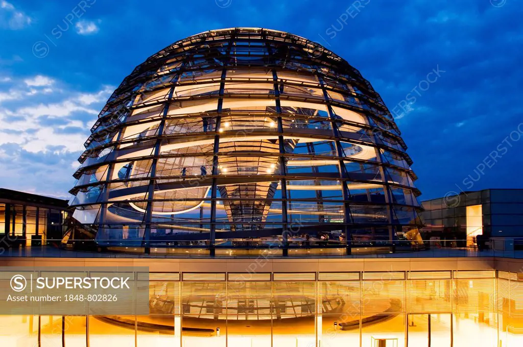 Reichstag dome in the evening, Berlin, Germany
