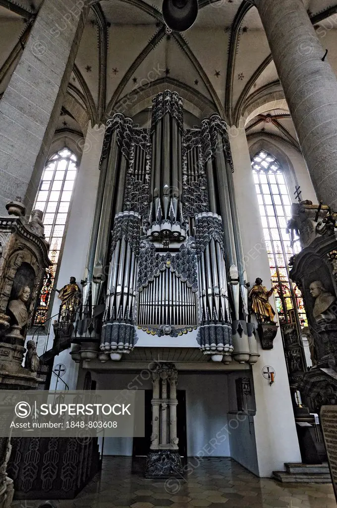 Organ in Eichstaett Cathedral, Eichstaett, Bavaria, Germany, Europe