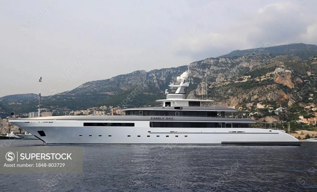 Family Day, a cruiser built by Codecasa, length: 65 m, built in 2010, anchored off the Principality of Monaco, French Riviera, Mediterranean Sea, Euro...