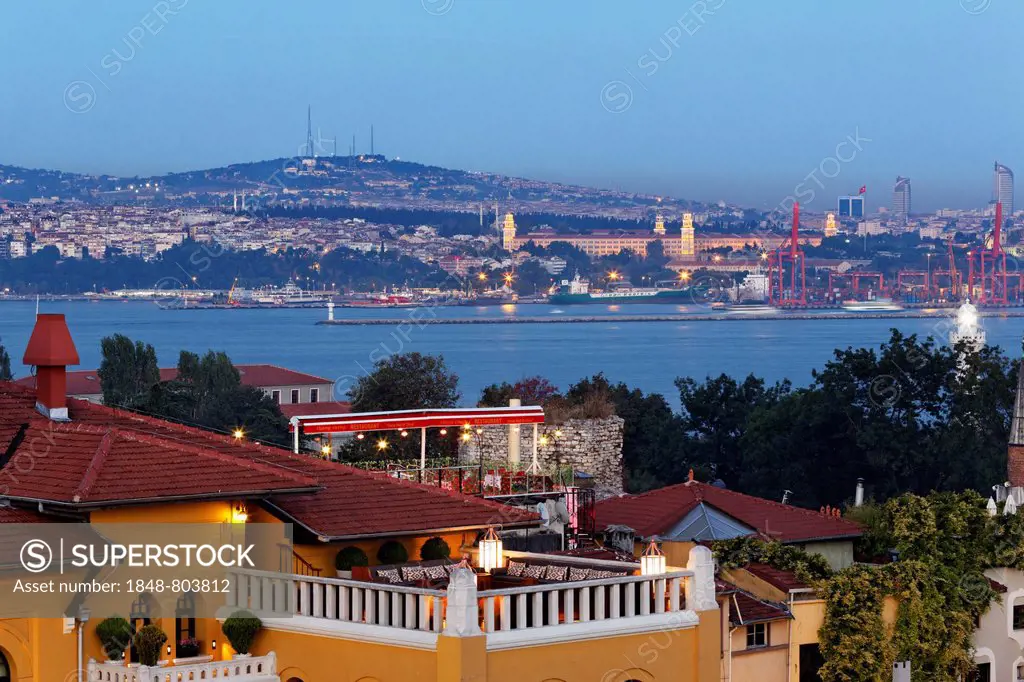 View from Old City Sultanahmet across Bosphorus towards the Asian side, Selimiye Barracks and the port in Kadikoy, Uskudar on the left, Istanbul, Turk...