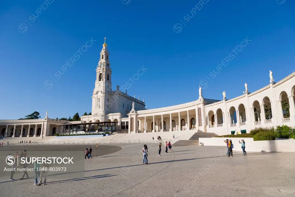 The Basilica of Our Lady of the Rosary, Santuario de Fatima, Fatima Shrine, Sanctuary of Our Lady of Fatima, Fatima, Ourem, Santarem, Portugal, Europe