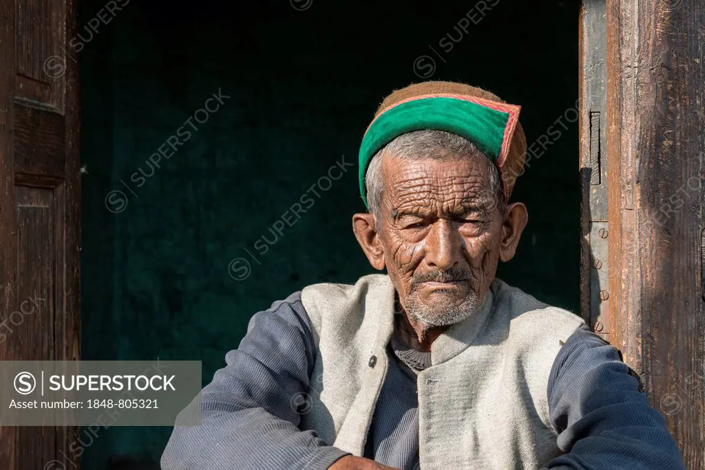 Shyam Saran, born in 1917, the first person to vote at the Republic of India's first general elections in 1951, Rekong Peo, Himachal Pradesh, India