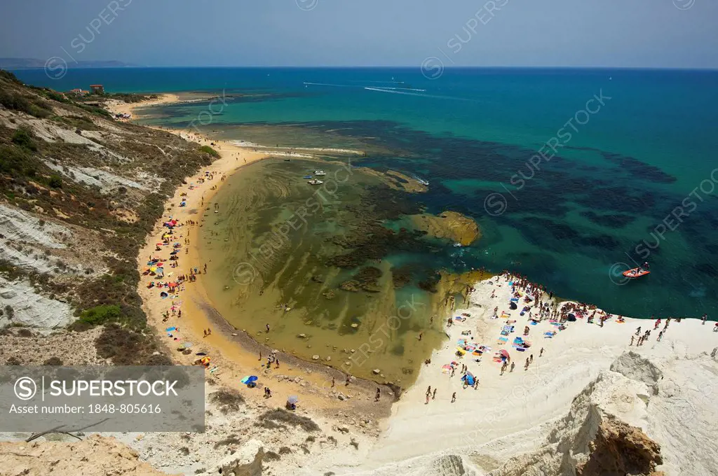 Coast with the cliffs of Scala dei Turchi, Lido Rossello, Province of Agrigento, Sicily, Italy