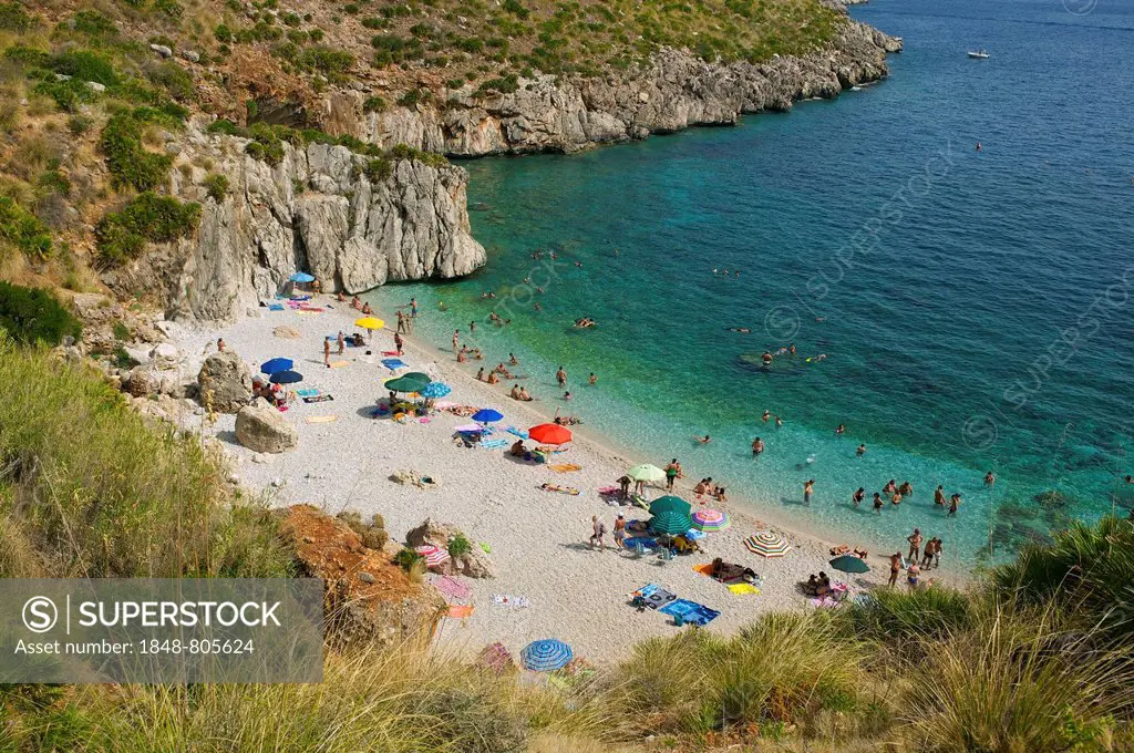 Beach cove, Naturreservat Zingaro, San Vito lo Capo, Province of Trapani, Sicily, Italy