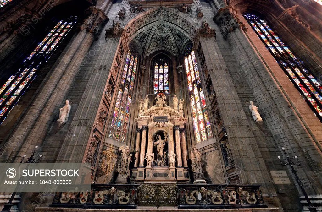 Altar, Milan Cathedral, Milan, Lombardy, Italy