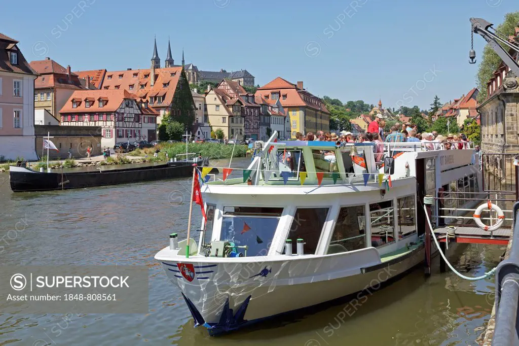 Passenger ship on the Regnitz River, Bamberg, Upper Franconia, Bavaria, Germany