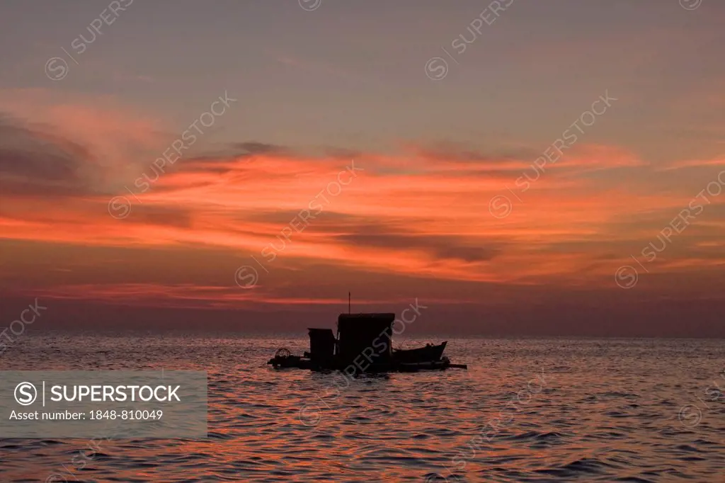 Sunset on the sea, Phú Quc, Vietnam
