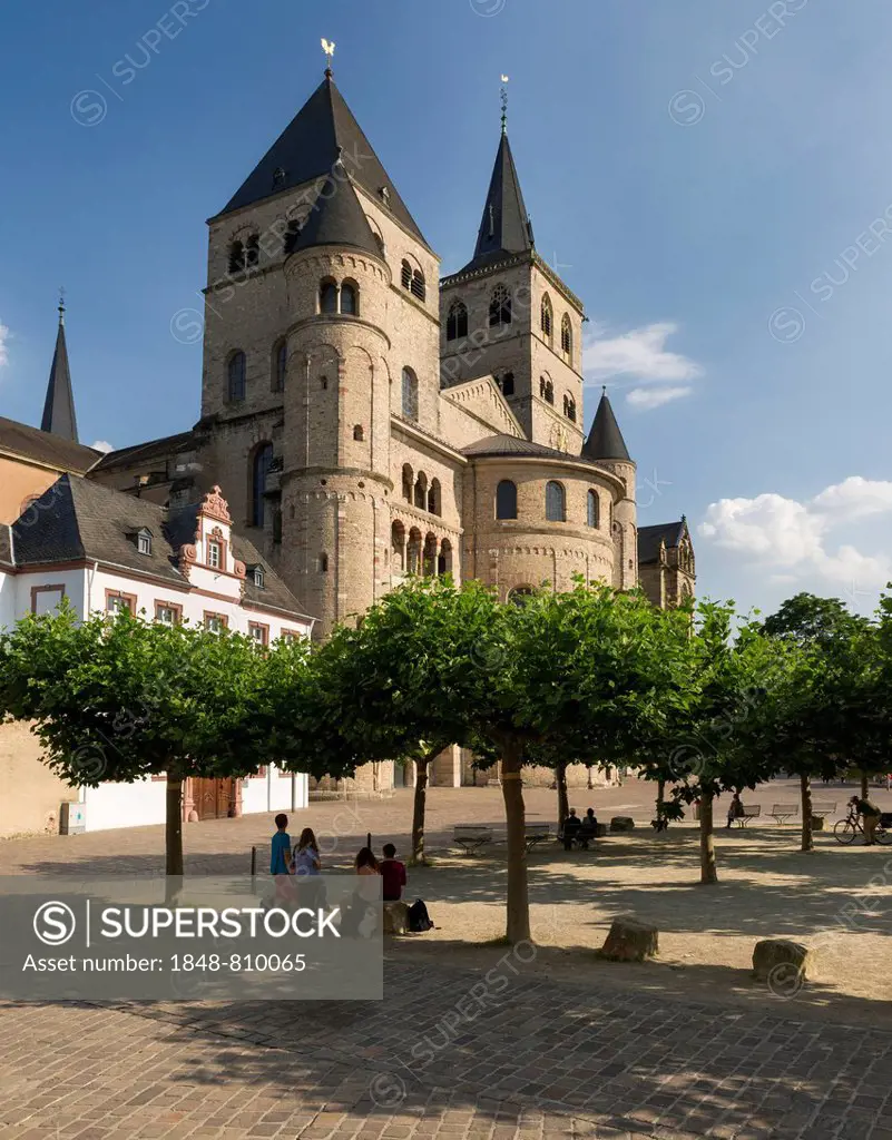 The Trier Cathedral and the Gothic Church of Our Lady, UNESCO World Heritage Site, Trier, Rhineland-Palatinate, Germany