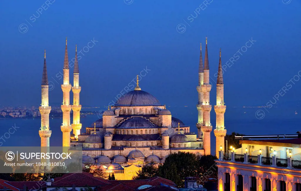 Blue Mosque, also known as Sultan Ahmed Mosque, Sultanahmet Camii, UNESCO World Cultural Heritage Site, Istanbul, European side, Istanbul Province, Tu...