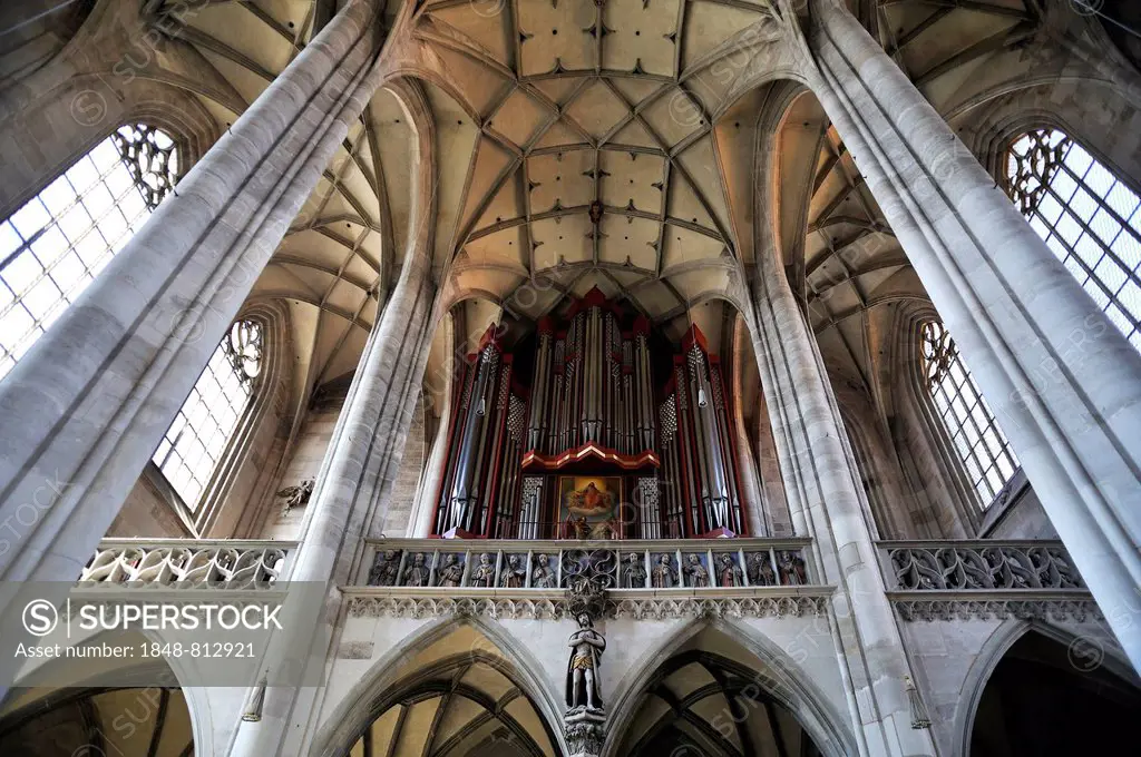 Rieger organ, completed in 1997, and vaulted ceiling of the late-gothic three-naved hall church, St. George's Minster, 1499, Dinkelsbühl, Middle Franc...