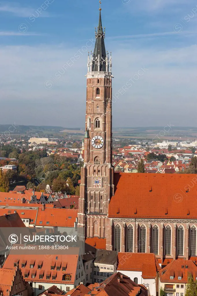 View from Burg Trausnitz Castle over the historic city centre of Landshut with the Parish Church of St. Martin, Martinsmuenster, Landshut, Lower Bavar...