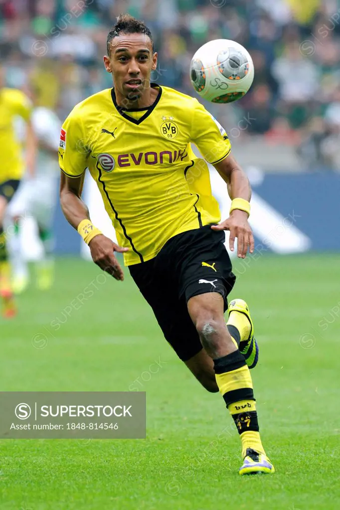 Pierre-Emerick Aubameyang, BVB, Borussia Moenchengladbach - Borussia Dortmund, 2:0, Mönchengladbach, North Rhine-Westphalia, Germany