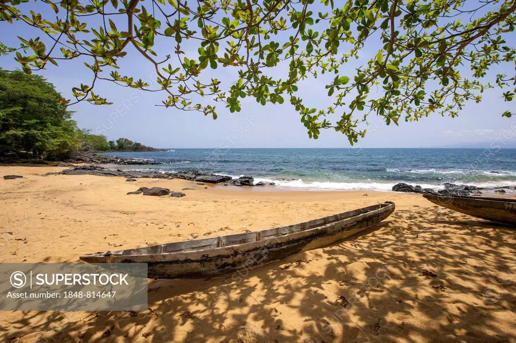 Dugout on the sandy beach, Banana Islands, Western Area, Sierra Leone