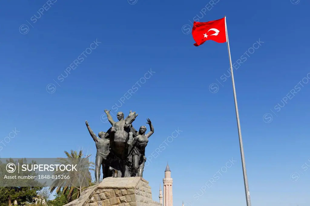 Ataturk Monument by Hueseyin Gezer, 1965, Cumhuriyet Meydani square, Antalya, Türkische Riviera, Antalya Province, Turkey