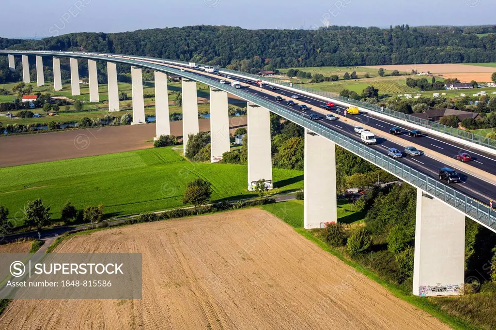 Ruhrtalbruecke, bridge of the A52 motorway, Mülheim an der Ruhr, North Rhine-Westphalia, Germany