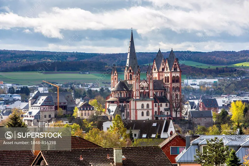 Townscape with Limburg Cathedral, Limburg an der Lahn, Hesse, Germany