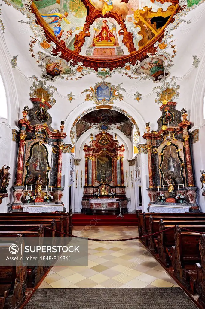 Altar and ceiling frescoes, Hospital Church of the Holy Spirit, Füssen, Ostallgäu, Allgäu, Schwabia, Bavaria, Germany