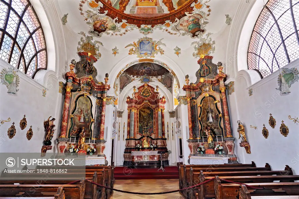 Altar, Hospital Church of the Holy Spirit, Füssen, Ostallgäu, Allgäu, Schwabia, Bavaria, Germany