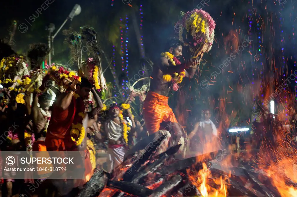 Firewalker ceremony of Agni Kavadi, Perunguzhi, Kerala, India