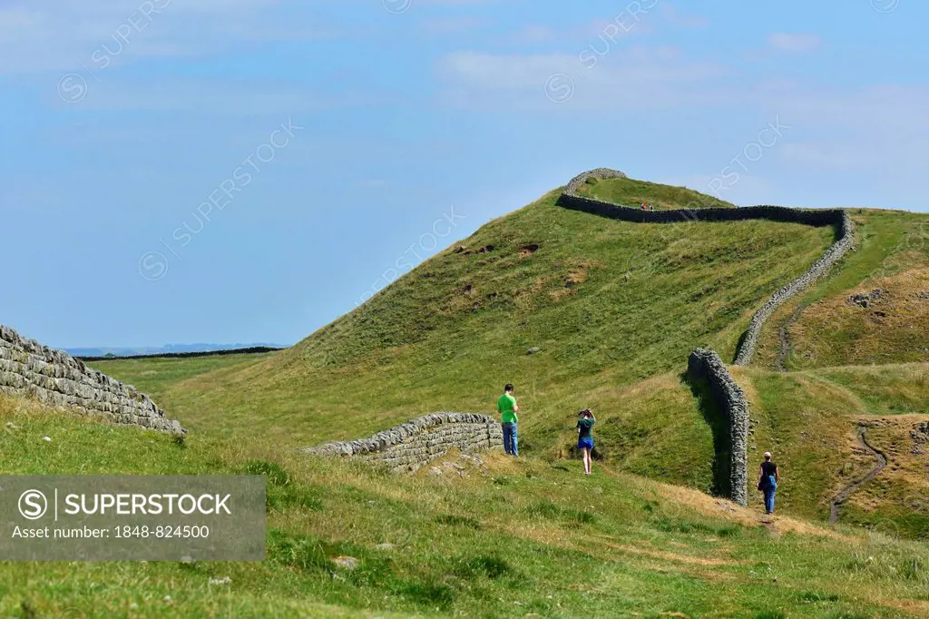 Hadrian's Wall meandering through the landscape, Housesteads Roman Fort, Haydon Bridge, Hexham, Northumberland, England, United Kingdom