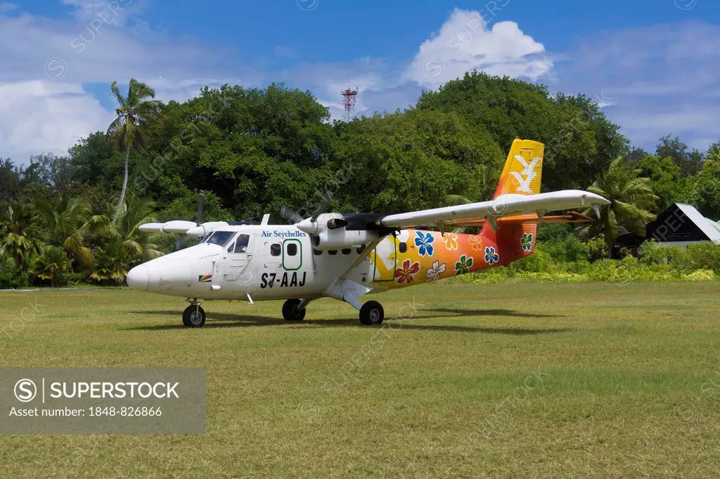 Aircraft Twin Otter of the AIR SEYCHELLES airline at the airport of Denis Island, Seychelles