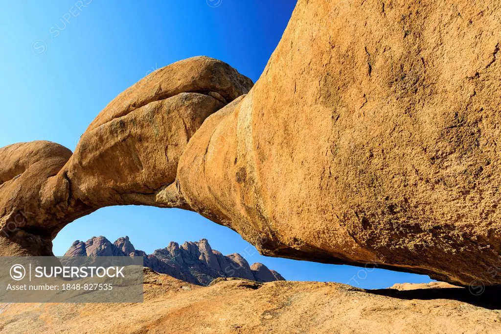 Rock bridge, behind the Pontok Mountains, Damaraland, Namibia