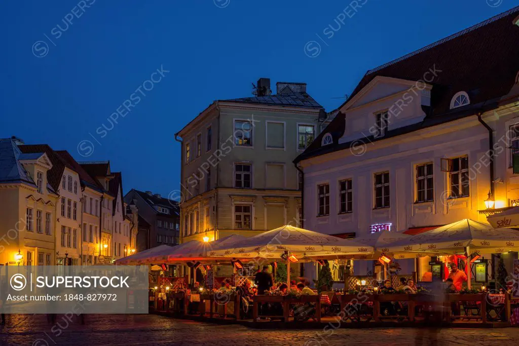 Restaurant on Town Hall Square in the evening, Vanalinn, Tallinn, Harju, Estonia